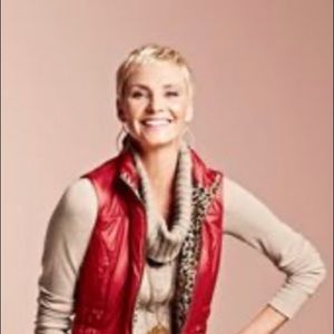 Chico’s Zenergy Quilted Vest - Size 2 (L)